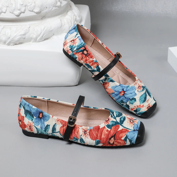 Giverny Pleated Mary Janes