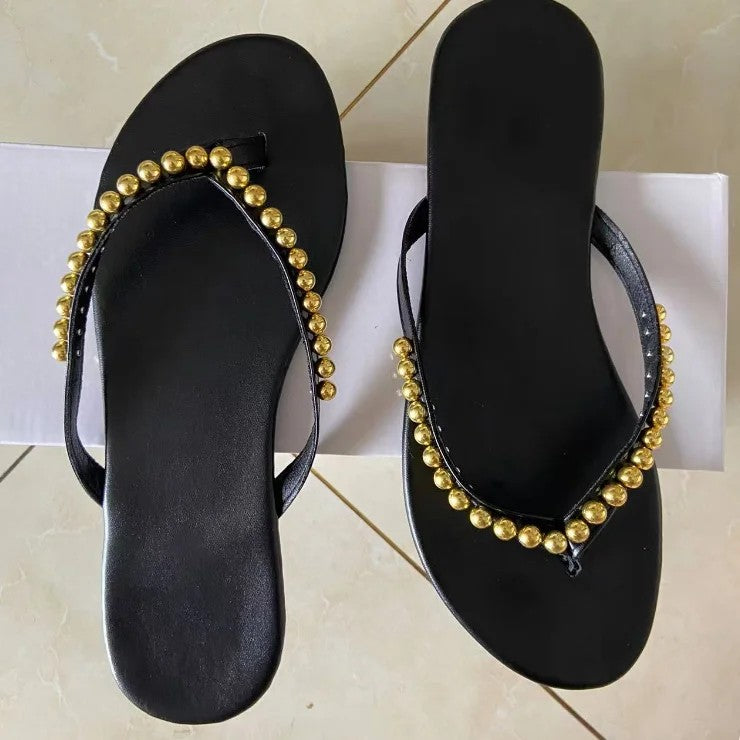 Perla Beaded Flip Flops
