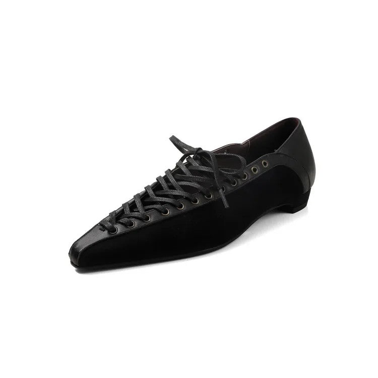 Allonge Lace-Up Flats